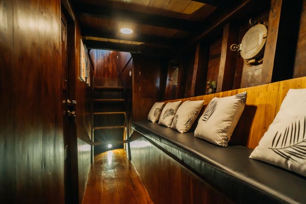 Tangga Lower Deck_2